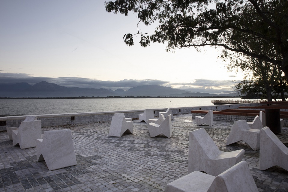 Albanian Carpet Casanova Hernandez Architects