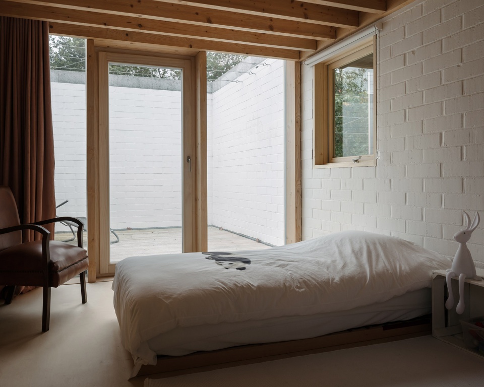 16 0590 fmM SINGLE FAMILY HOUSE by BLAF Architects