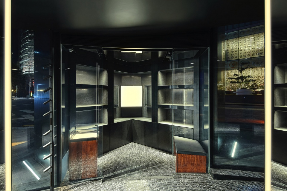 DolceGabbana Seoul Cheongdam dong boutique by Ateliers Jean Nouvel