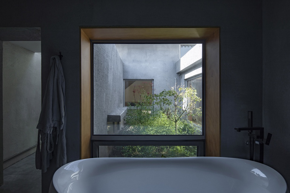 quanzhai house on youdi road in beijing by atelier kai architects