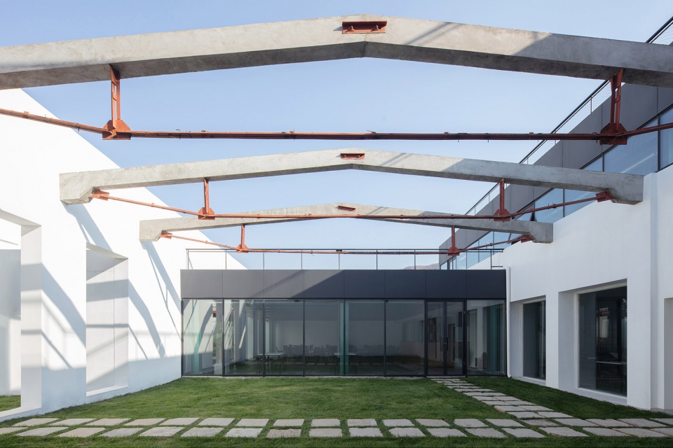 Youth Activity Center Renovated from Old Garment Plant China by REDe Architects Moguang Studio 1