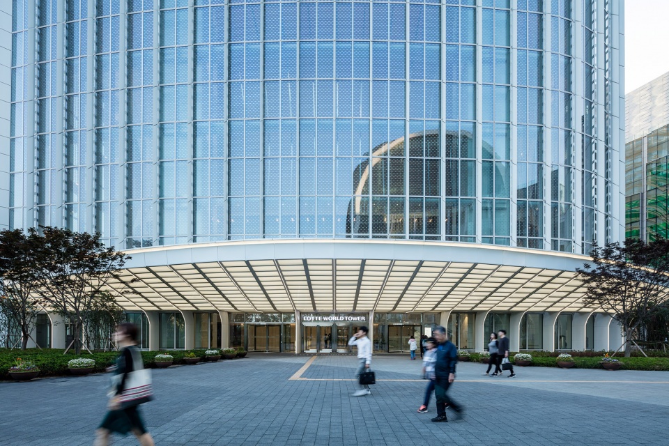 lotte commercial complex by kpf