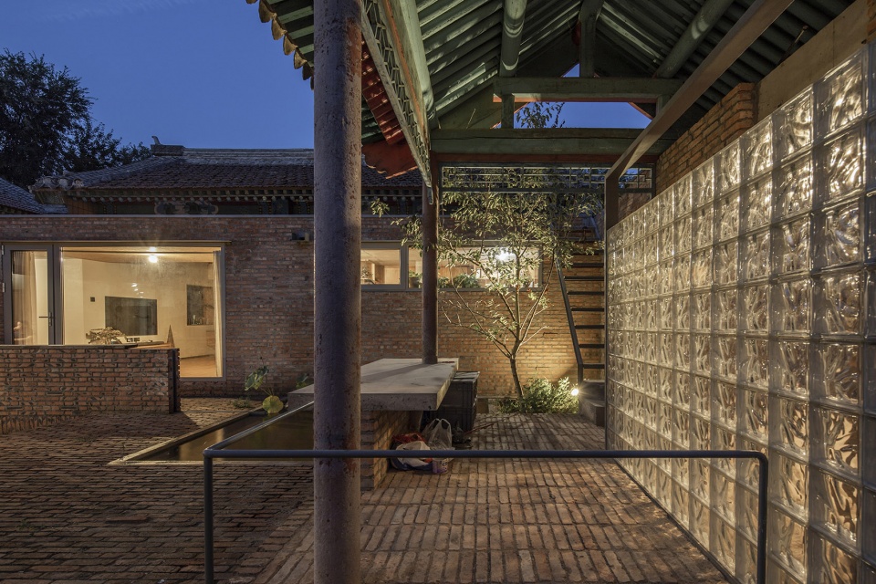 quanzhai house on youdi road in beijing by atelier kai architects