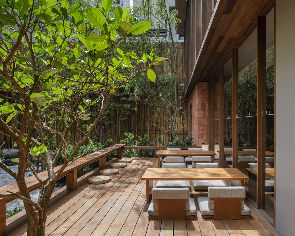 yunomori onsen and spa sathorn by sixseven studio