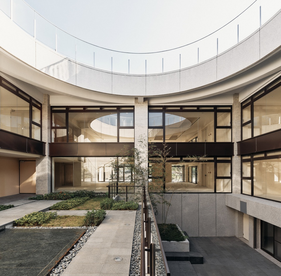 refurbishment of xingtian temple culture center by yd architects