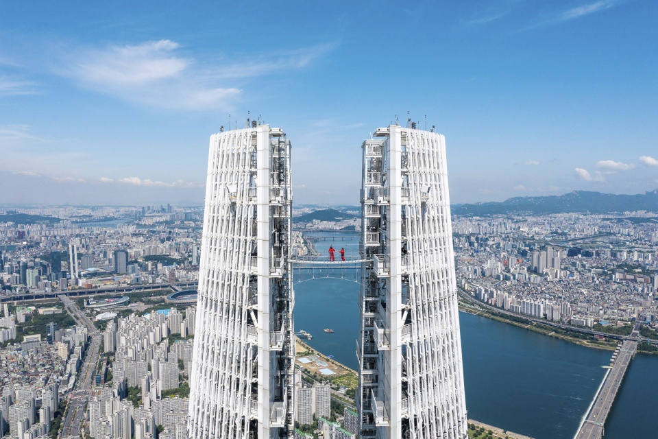 lotte commercial complex by kpf