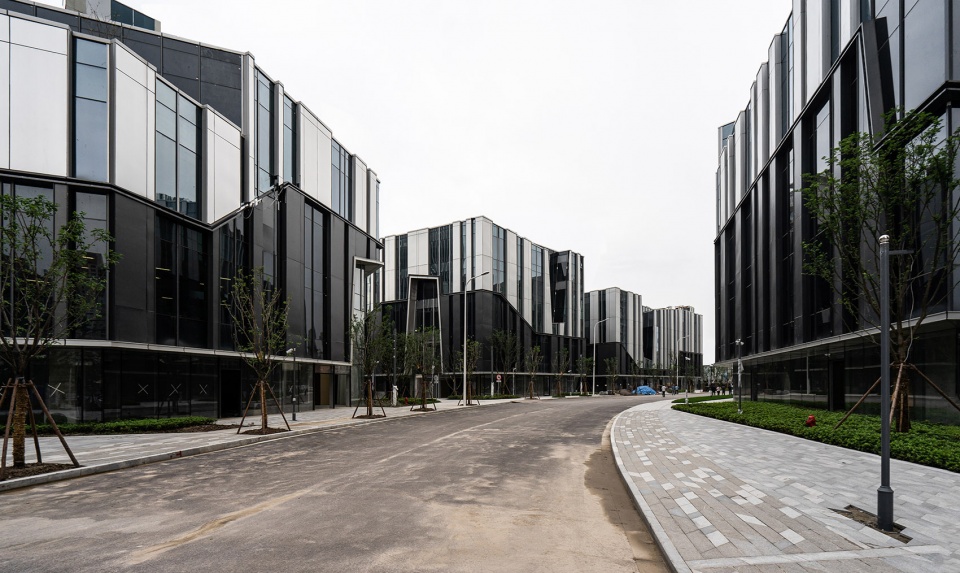 IM Shanghai Aedas