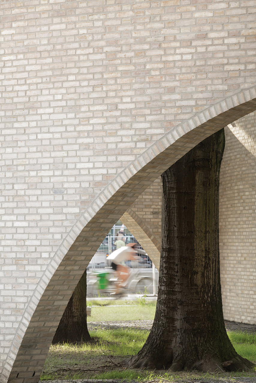 Antwerpen Stations Van Belle Medina Architects