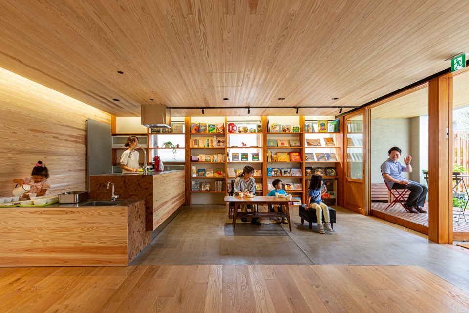 akn nursery by hibinosekkei youji no shiro kids design labo