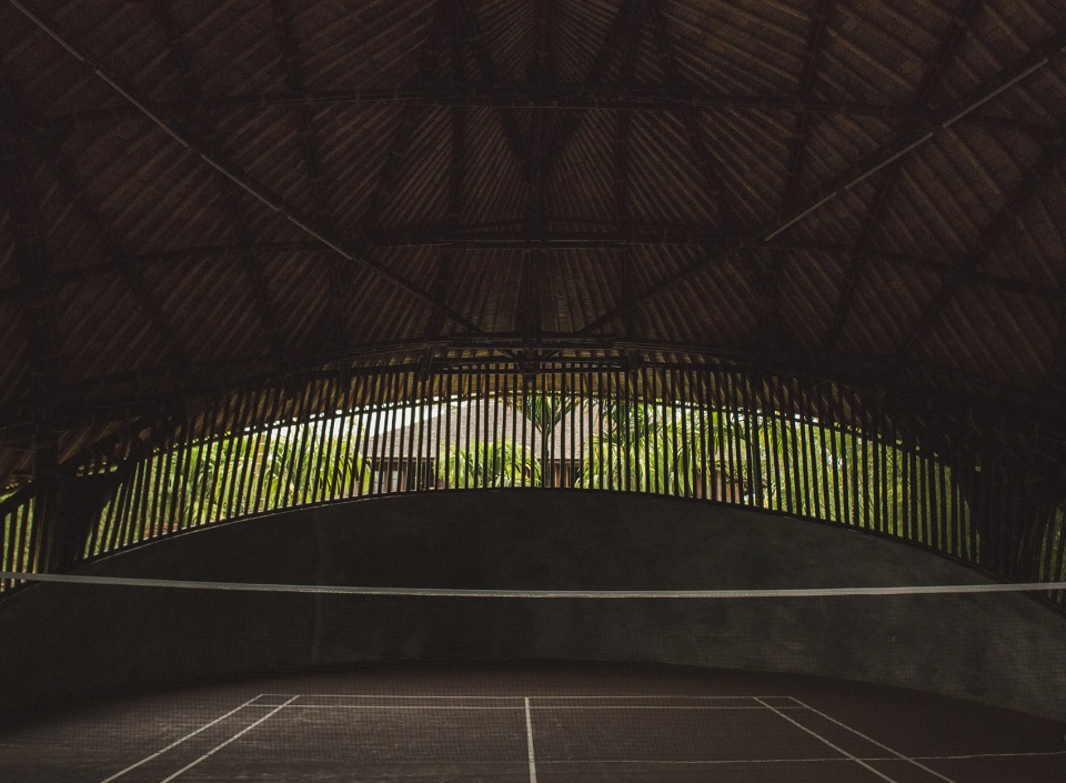 kura kura badminton courts by ibuku studio jencquel