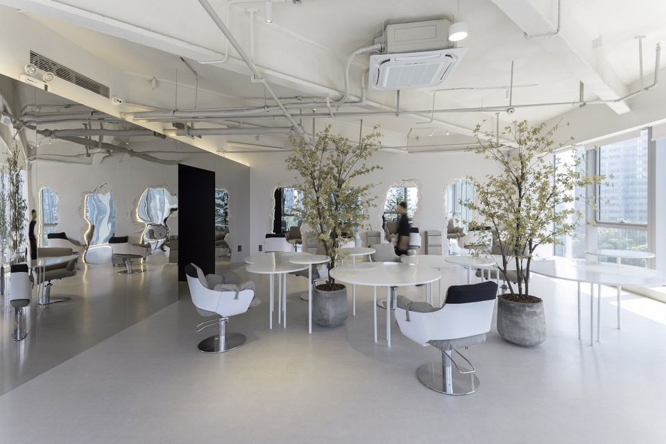mirror cube ms·chic hair salon china by atelier right hub