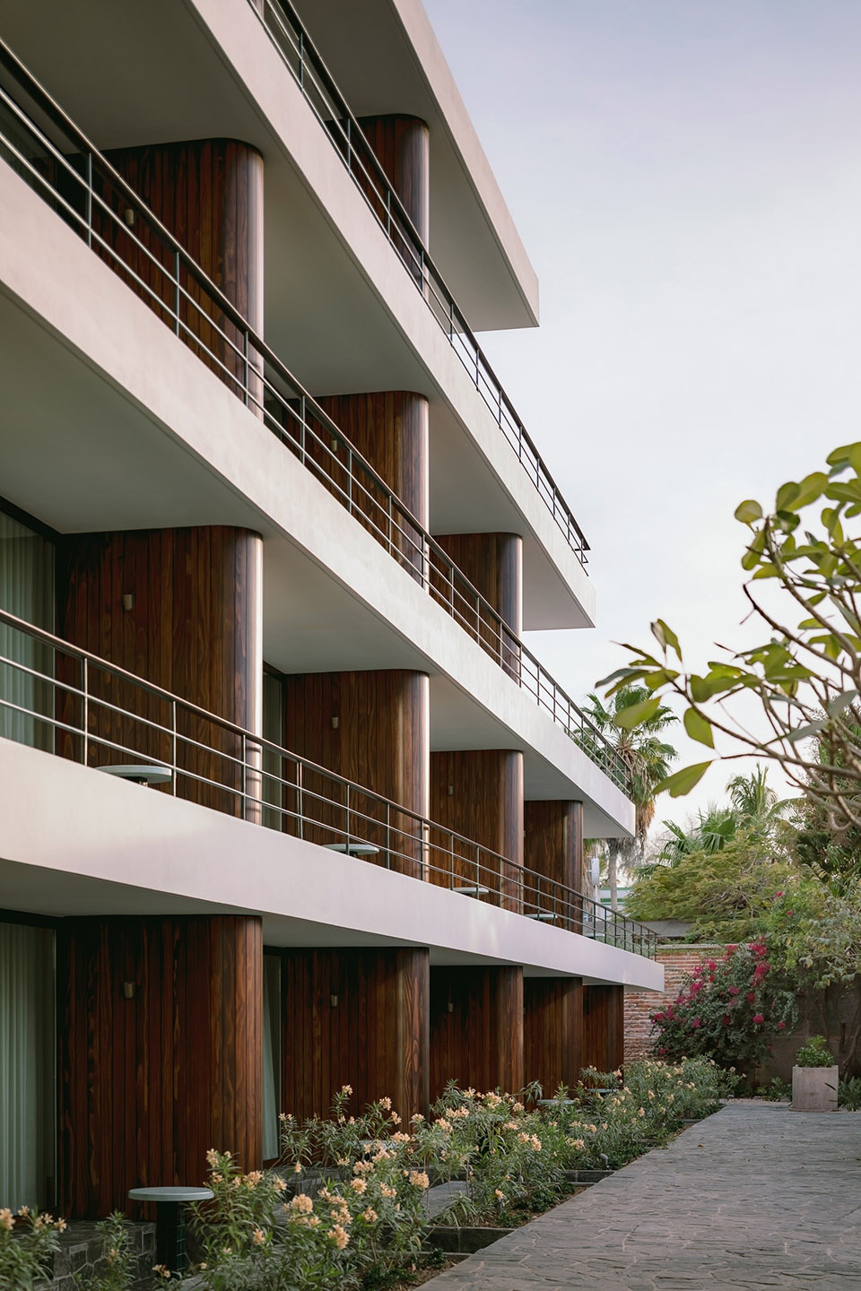 Baja Club Max von Werz Arquitectos Jaune Architecture