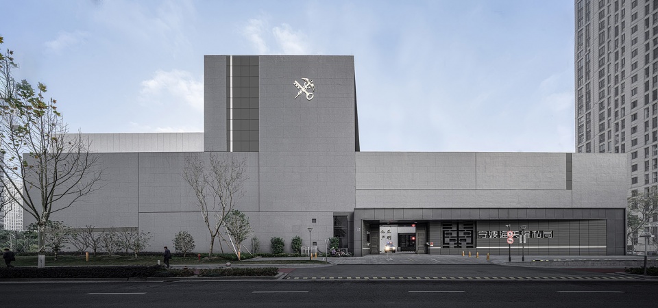 police business building of ningbo customs anti smuggling bureau china by dc alliance · cd design research center