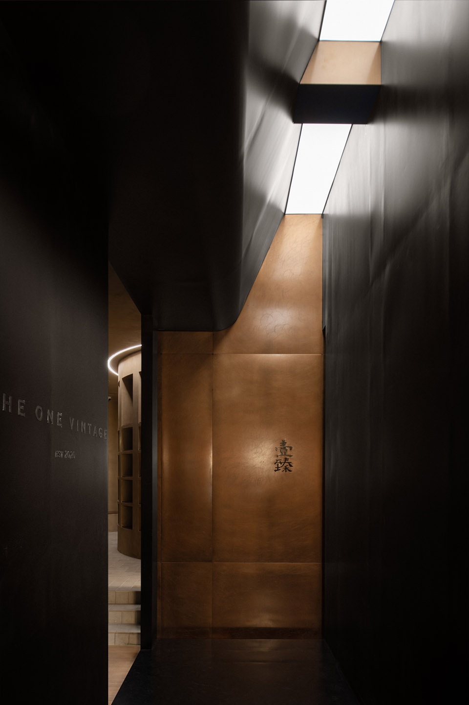 THE ONE Vintage Luxury Store JSD