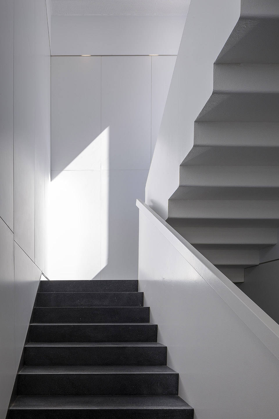 Health Centre at Gibraleon Javier Terrados Estudio de Arquitectura