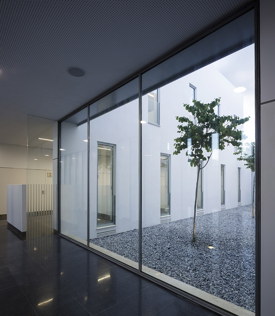 Health Centre at Gibraleon Javier Terrados Estudio de Arquitectura