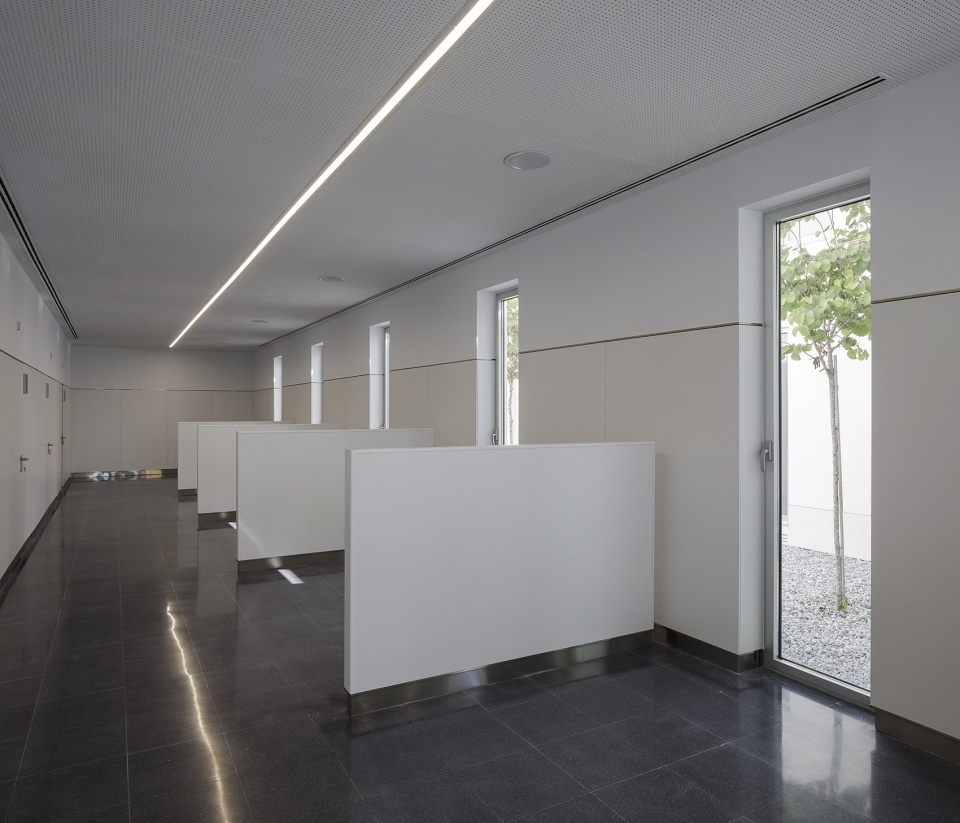 Health Centre at Gibraleon Javier Terrados Estudio de Arquitectura