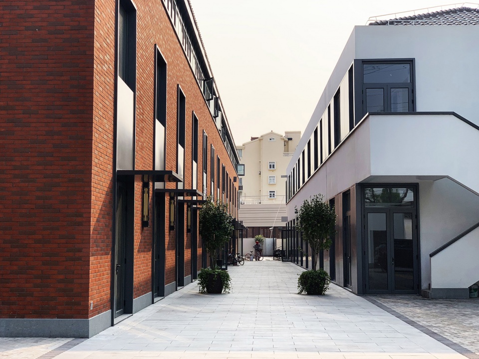 factory renovation of shanghai xiafei ribbon co ltd china by tongyi architects