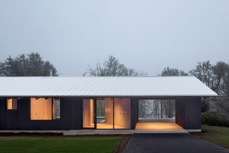 Divine House by Landry Smith Architect