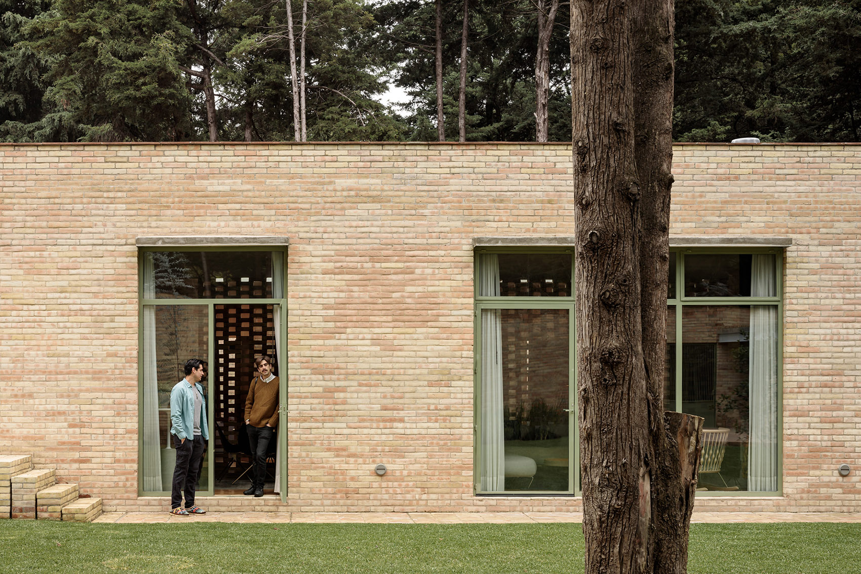 Forest House by LANZA Atelier - 谷德设计网