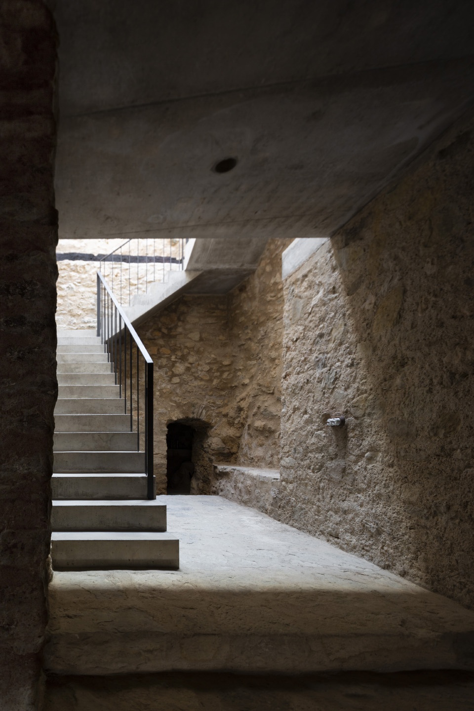 fuster house by arqbag