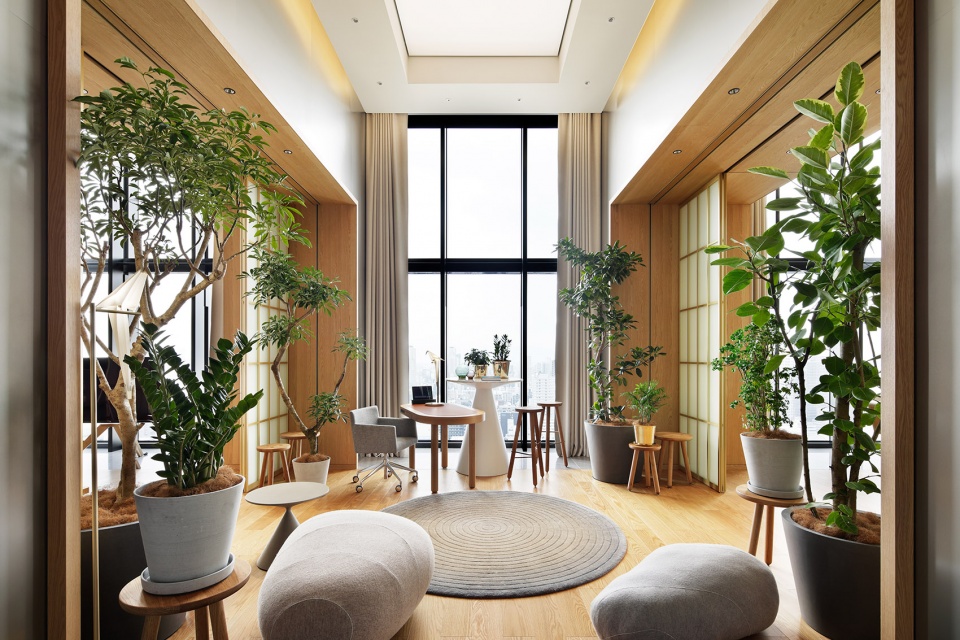 w osaka by concrete