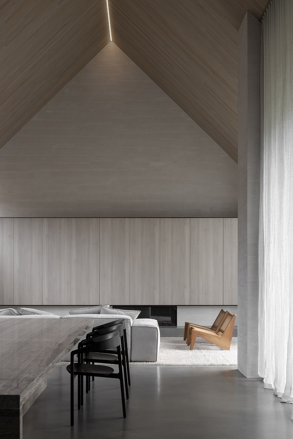 Barwon Heads House by Adam Kane Architects