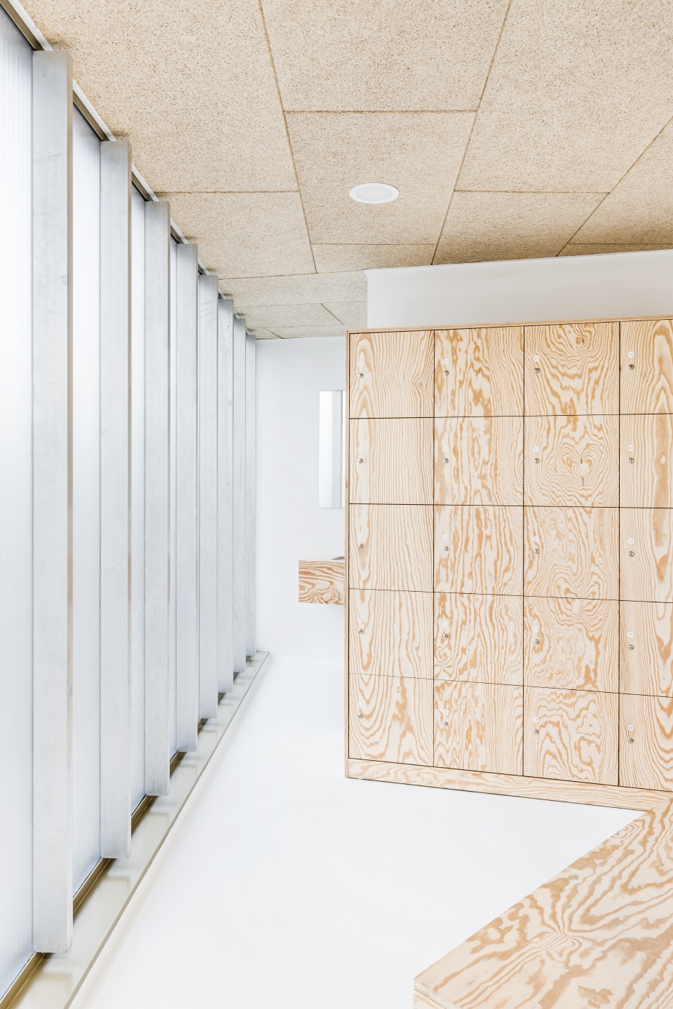central by b architecten