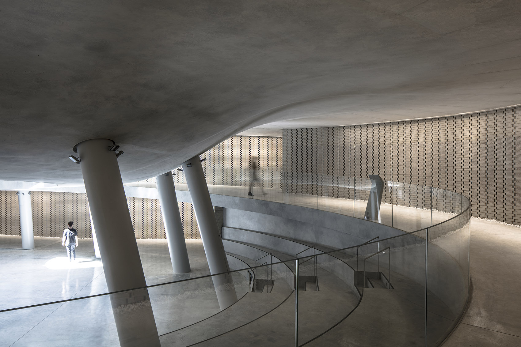 mount herzl memorial hall by kimmel eshkolot architects kalush chechick architects