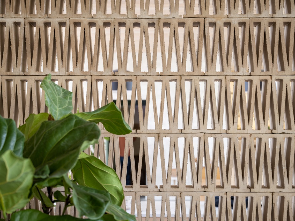 seaweed flagship by maam