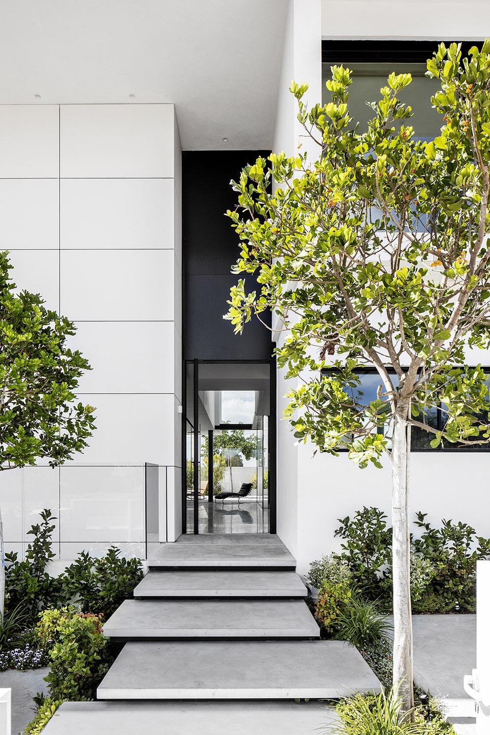x6 two in one houses by raz melamed architect