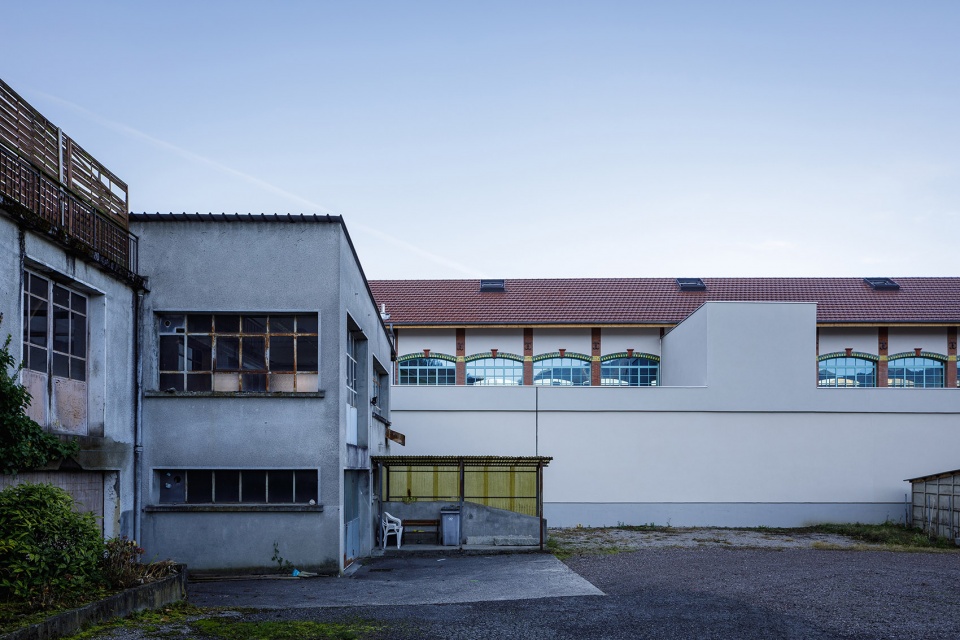 The Alpex Cultural Centre by Atelier Archiplein