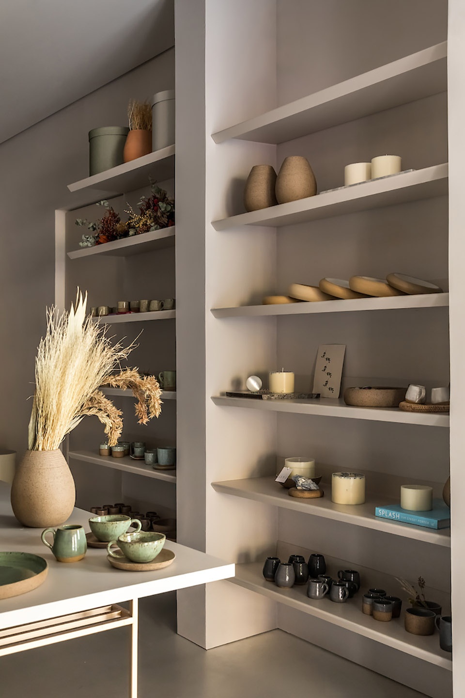 The ceramics and candles store by BOSCARDIN CORSI