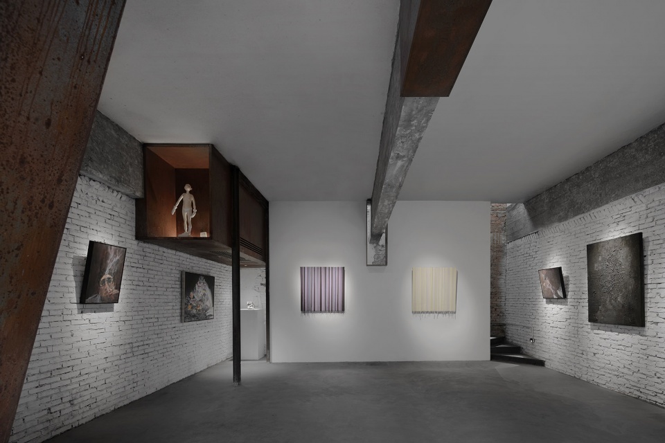 yes art warehouse china by fununit design