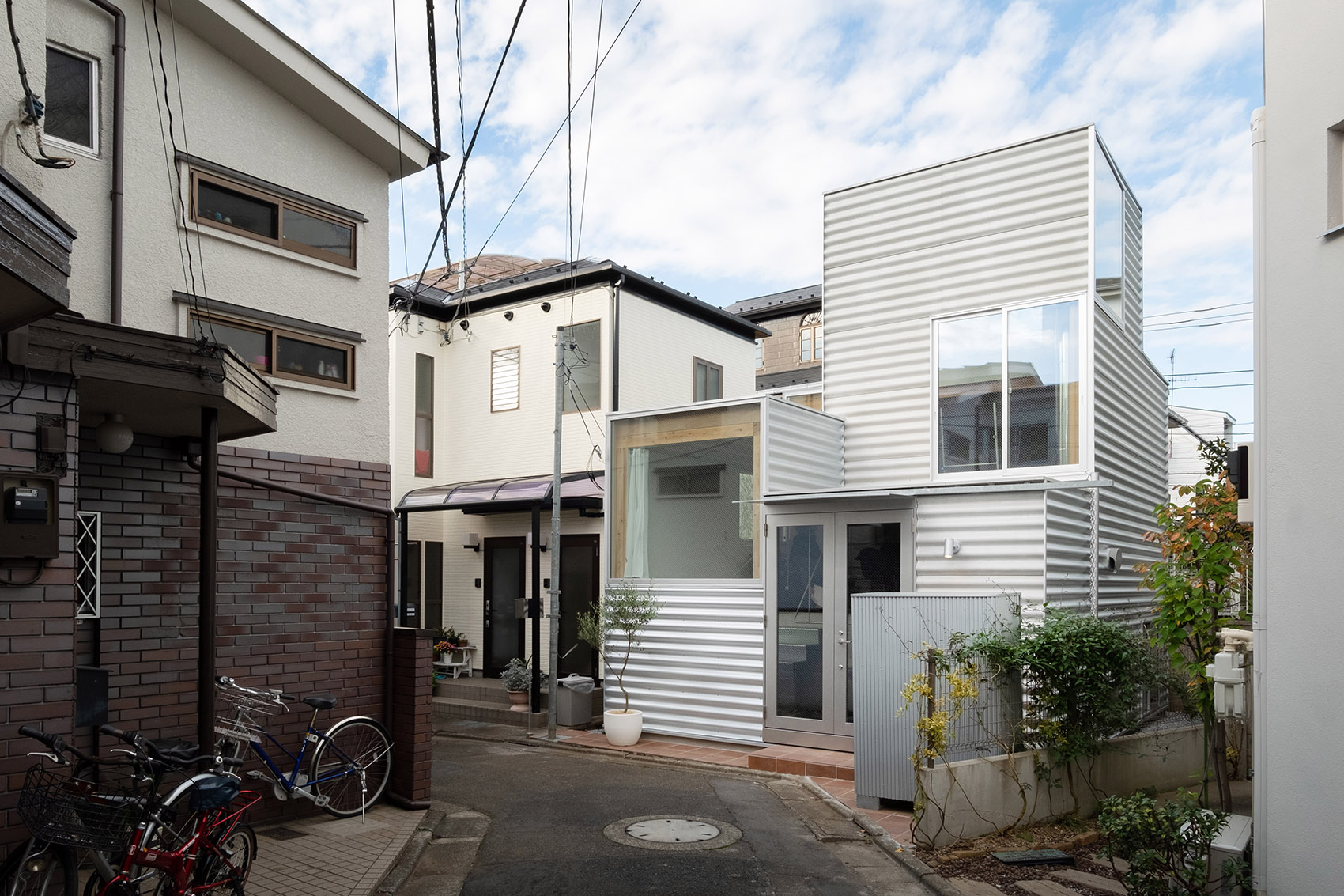 house-tokyo-by-unemori-architects