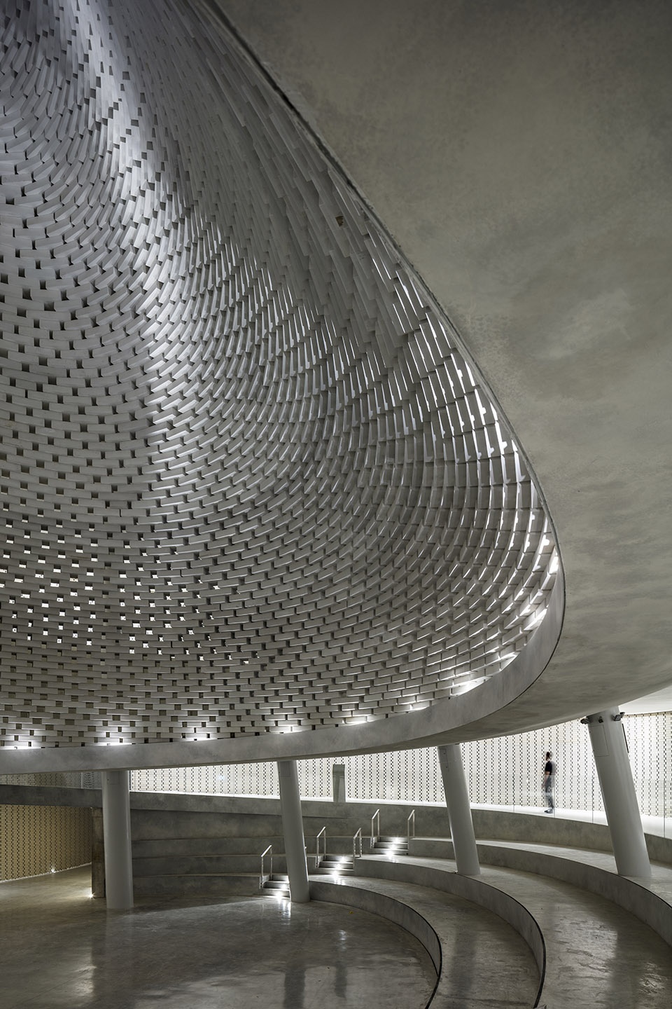 mount herzl memorial hall by kimmel eshkolot architects kalush chechick architects