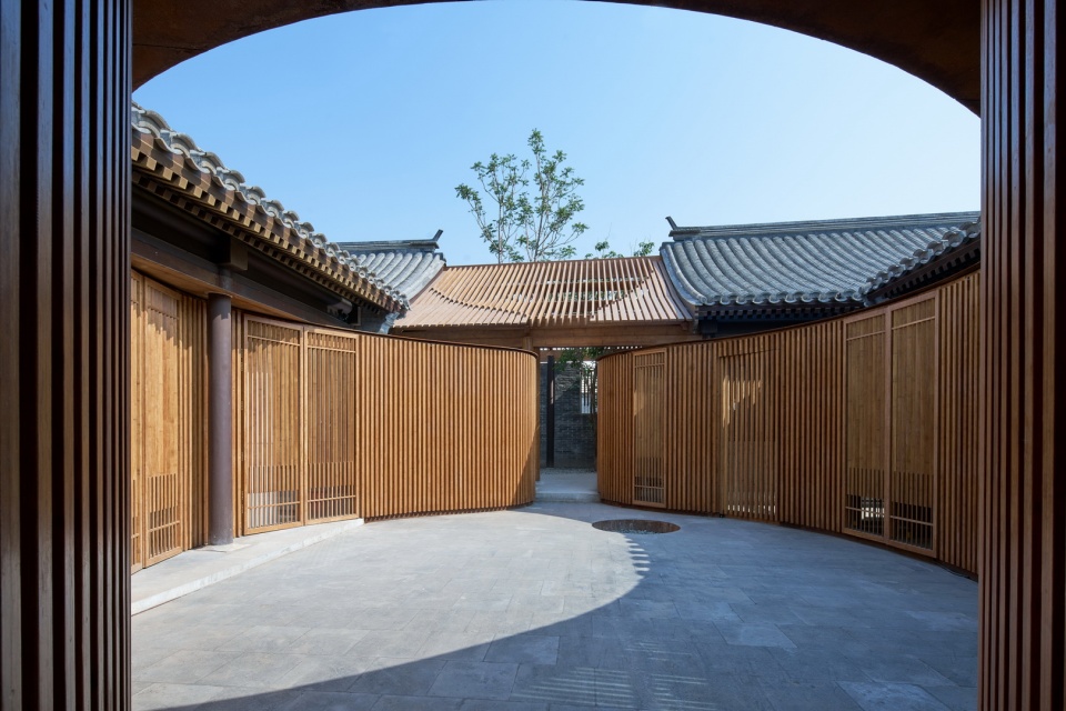 quad of gourd no 37 luanqing hutong beijing by urbanus