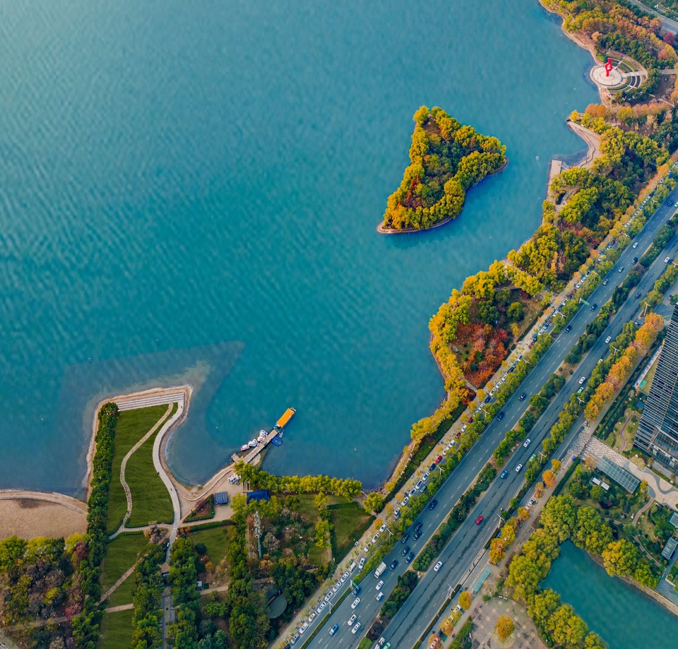 Hefei New Municipal and Culture District Swan Lake Park by LA Design