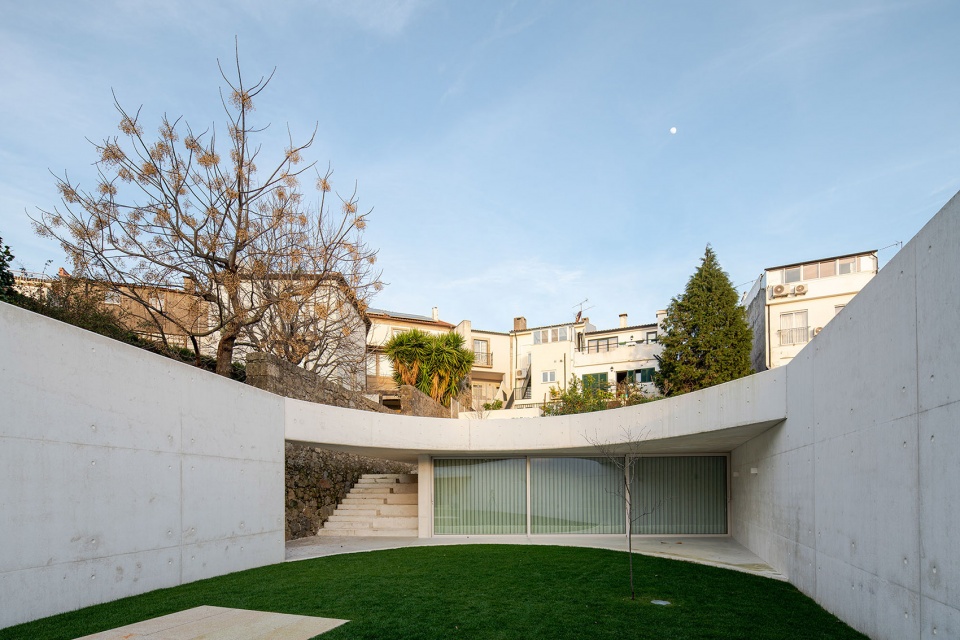 casa na praca mouzinho de albuquerque by carvalho araujo