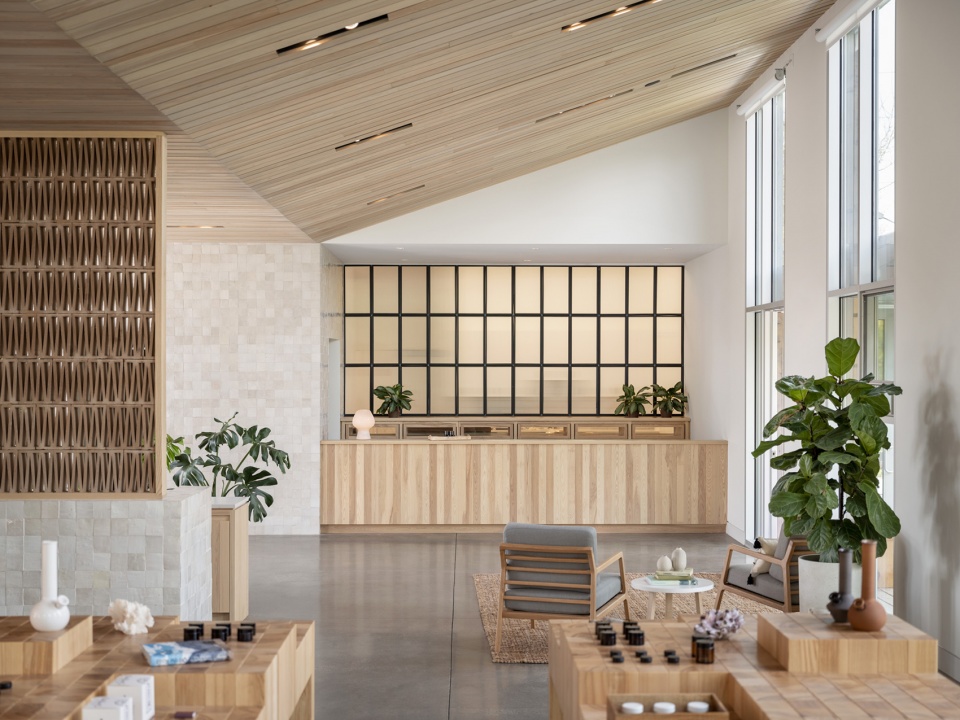 seaweed flagship by maam