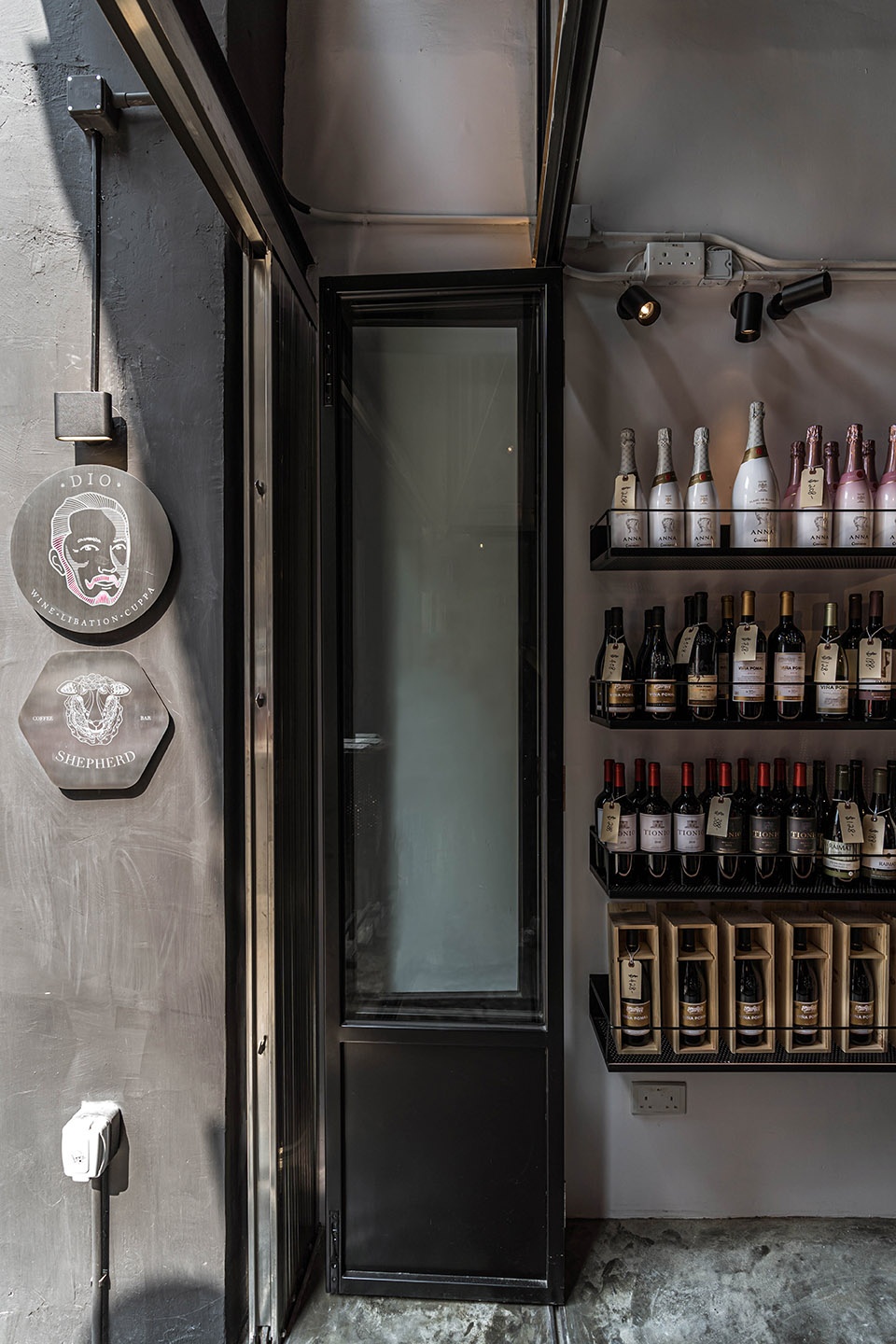 dio cafe bar by finorm studio