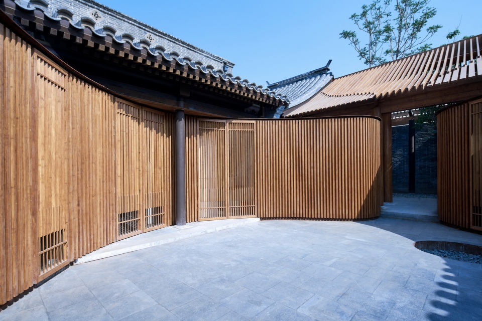 quad of gourd no 37 luanqing hutong beijing by urbanus