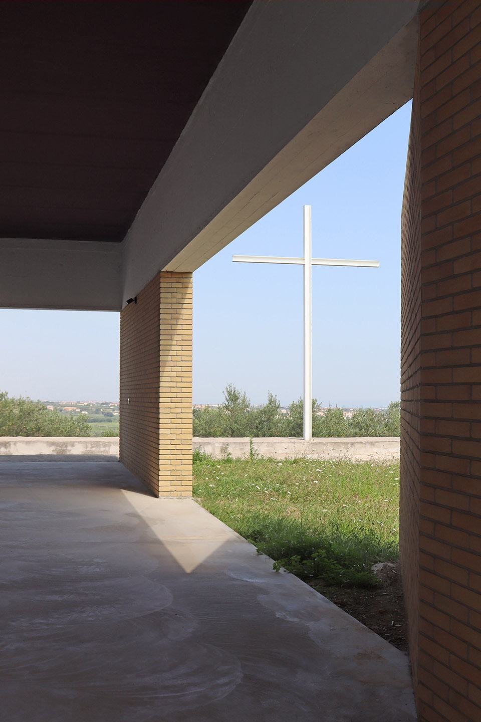 LANDSCAPE OF REMEMBRANCE Expansion of the Frisa Cemetery by arcari cimini architettura
