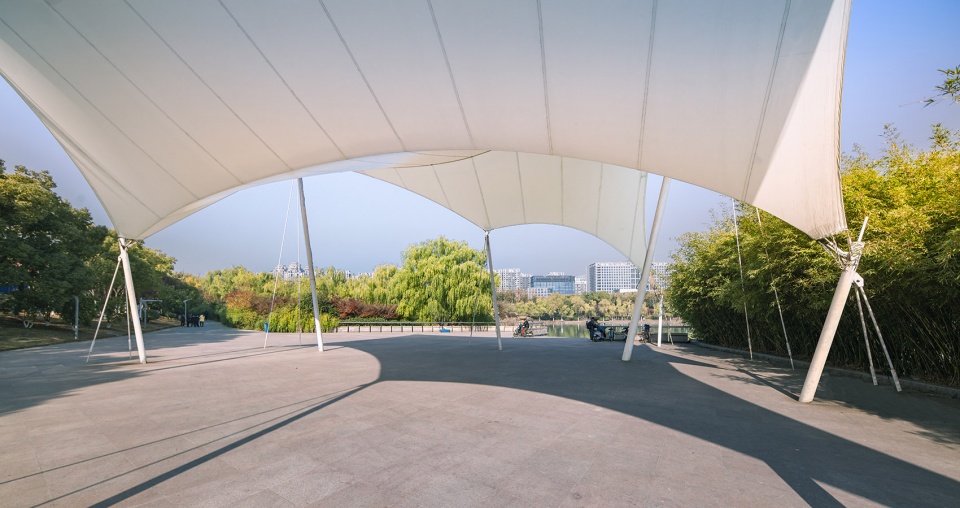 Hefei New Municipal and Culture District Swan Lake Park by LA Design