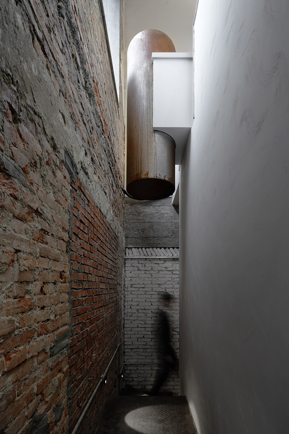 yes art warehouse china by fununit design