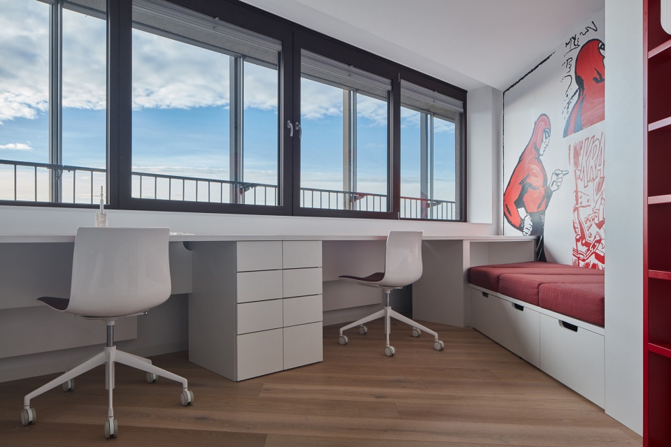minimalist apartment by barbora leblova