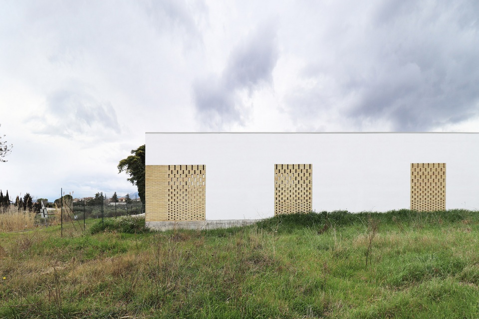 LANDSCAPE OF REMEMBRANCE Expansion of the Frisa Cemetery by arcari cimini architettura