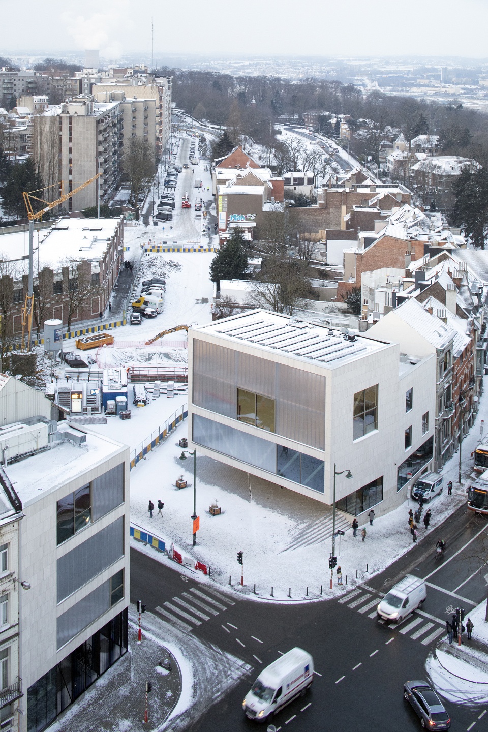 central by b architecten