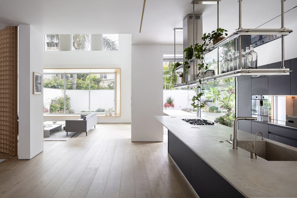 house of tranquility by tal goldsmith fish design studio
