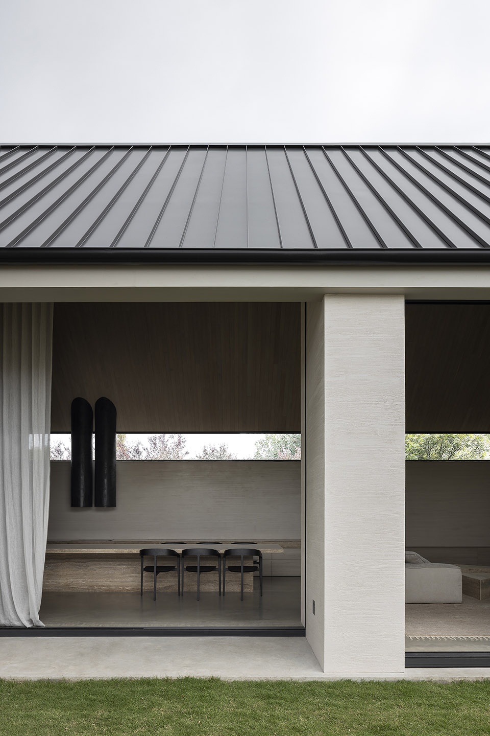 Barwon Heads House by Adam Kane Architects